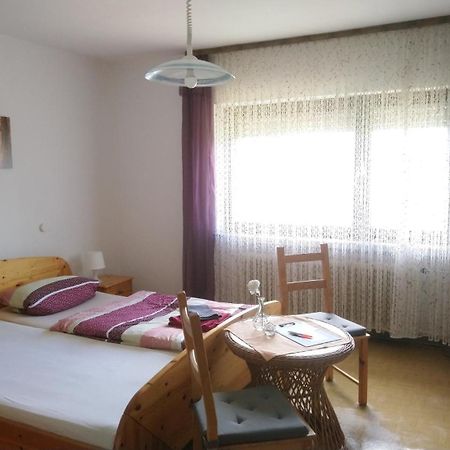 Gaestehaus Burgwald-Trekking Mittelsimtshausen Bilik gambar