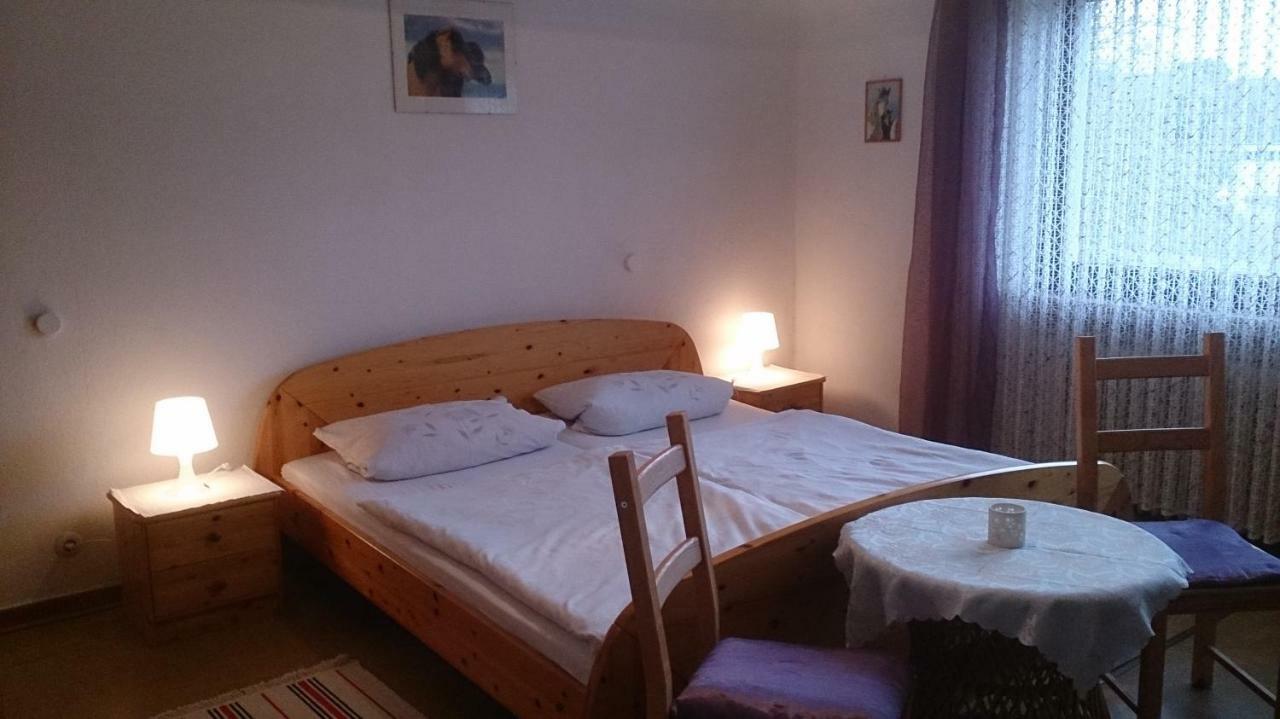 Gaestehaus Burgwald-Trekking Mittelsimtshausen Luaran gambar