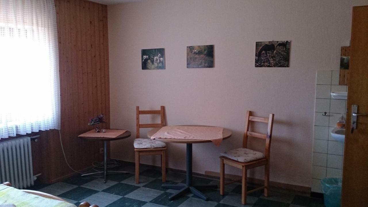 Gaestehaus Burgwald-Trekking Mittelsimtshausen Luaran gambar