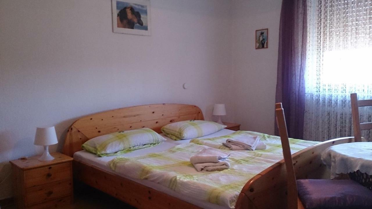 Gaestehaus Burgwald-Trekking Mittelsimtshausen Luaran gambar